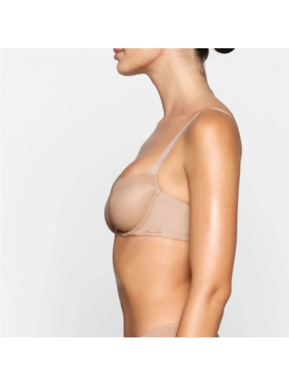 SKIMS unlined balconette bra! - Picture 3 of 7